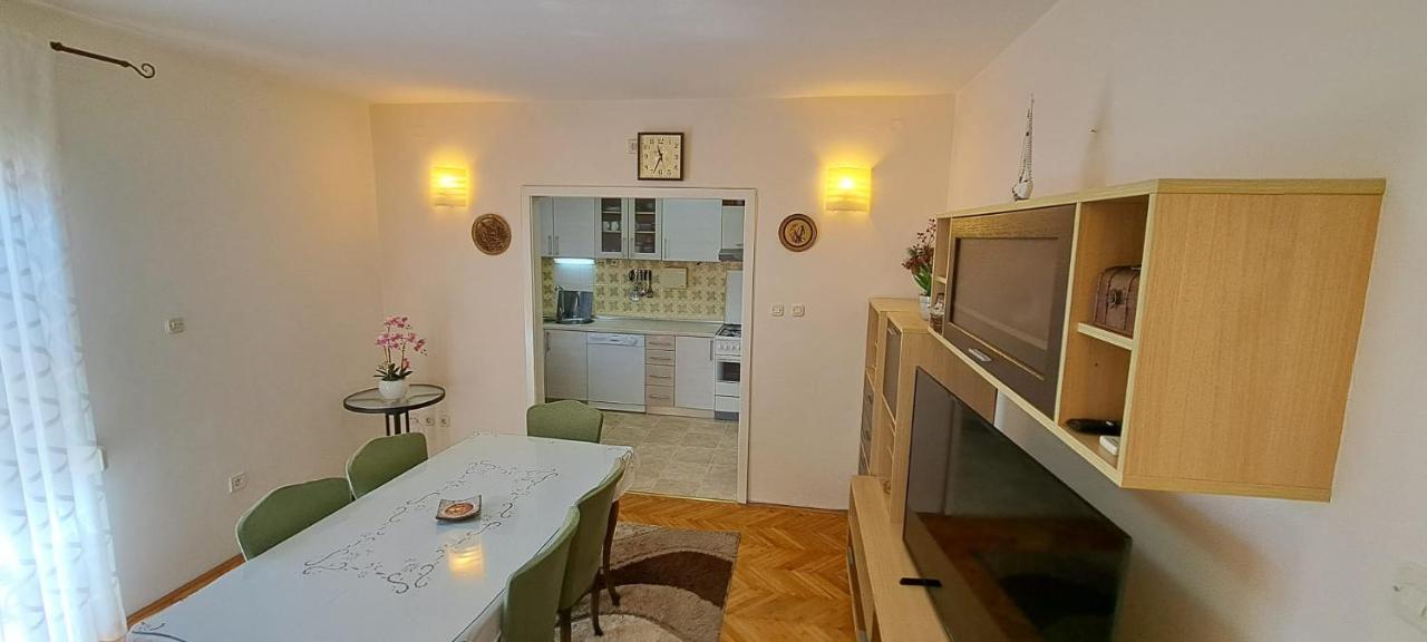 Apartment Sego Kastela Luaran gambar