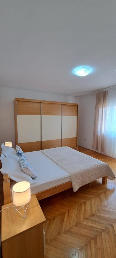 Apartment Sego Kastela Luaran gambar