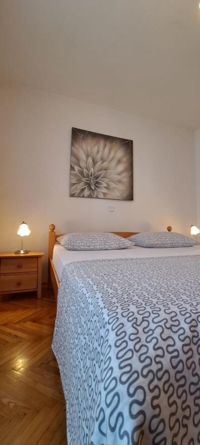 Apartment Sego Kastela Luaran gambar