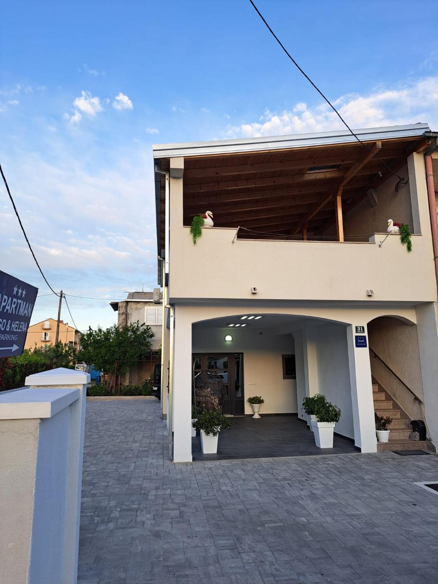 Apartment Sego Kastela Luaran gambar